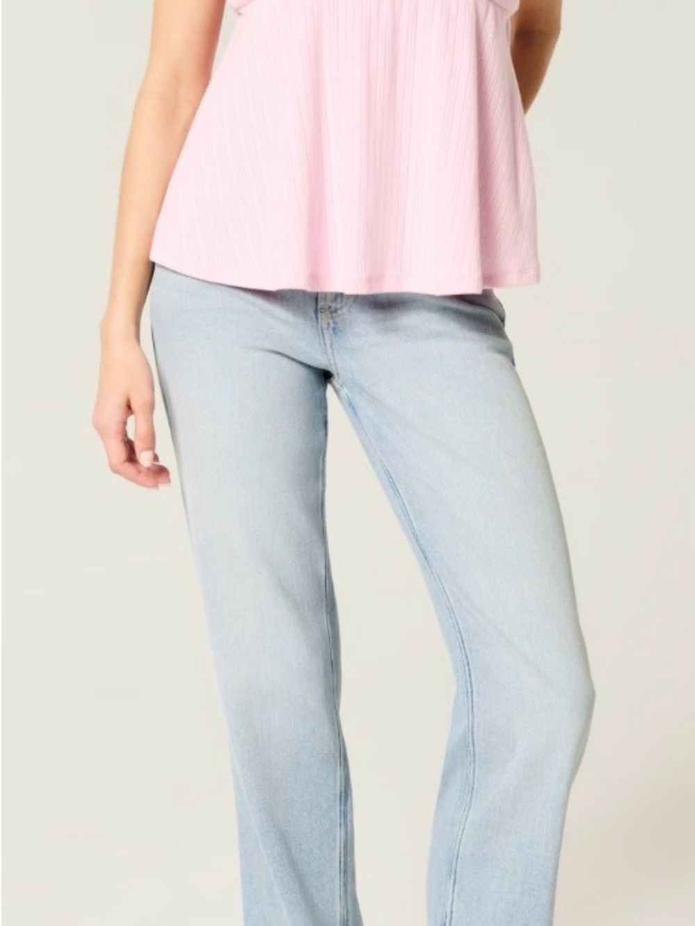 Hollister high- rise straight leg jeans